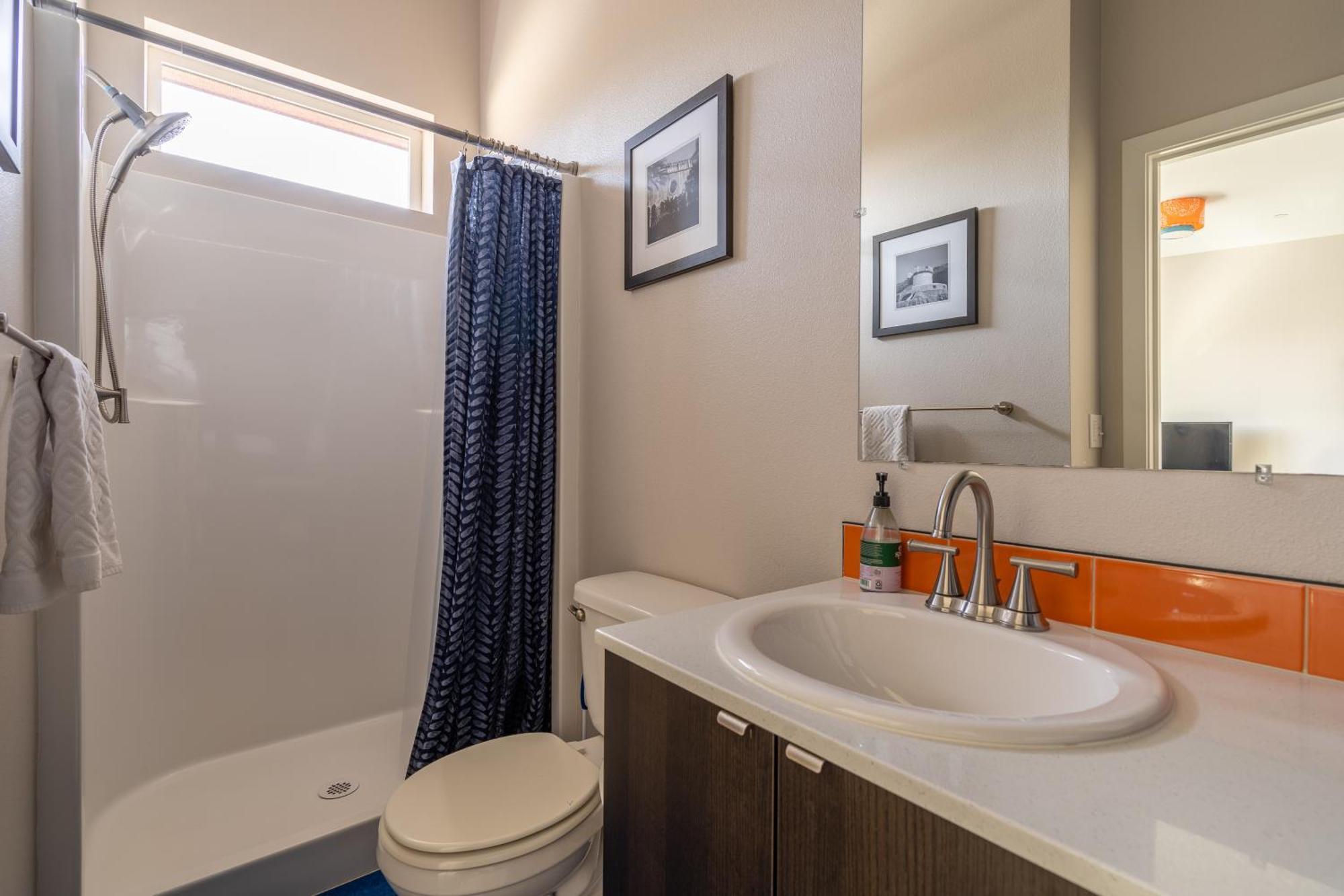 Sunny Studio Apartment - Food Carts, Coffee & Bars Portland Eksteriør billede