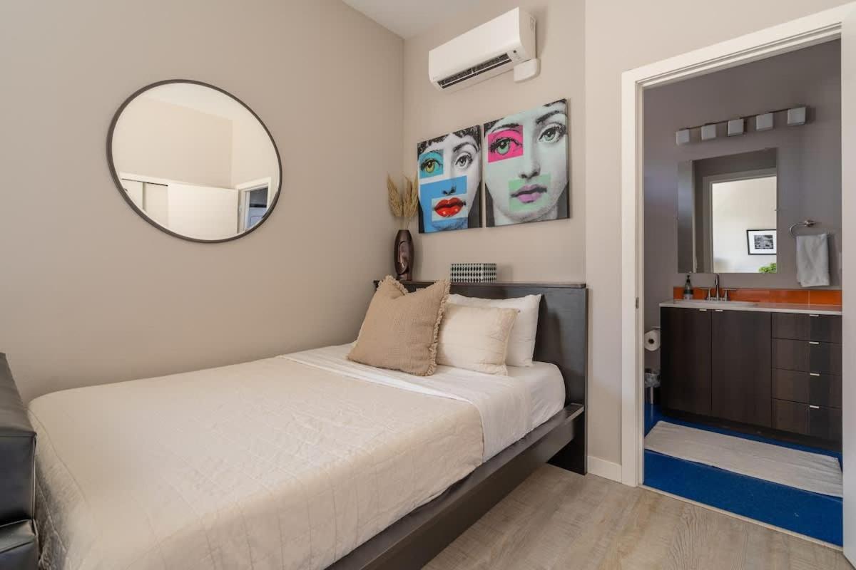 Sunny Studio Apartment - Food Carts, Coffee & Bars Portland Eksteriør billede